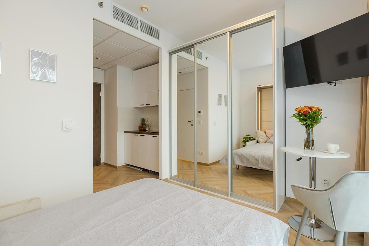 Kasprzaka 29 - Bezplatny Parking - Free Parking - Piekny Widok Na Centrum Miasta - Duzy Balkon - Smart Tv 55 Cali - Wifi - Better Rental Warsaw Exterior photo